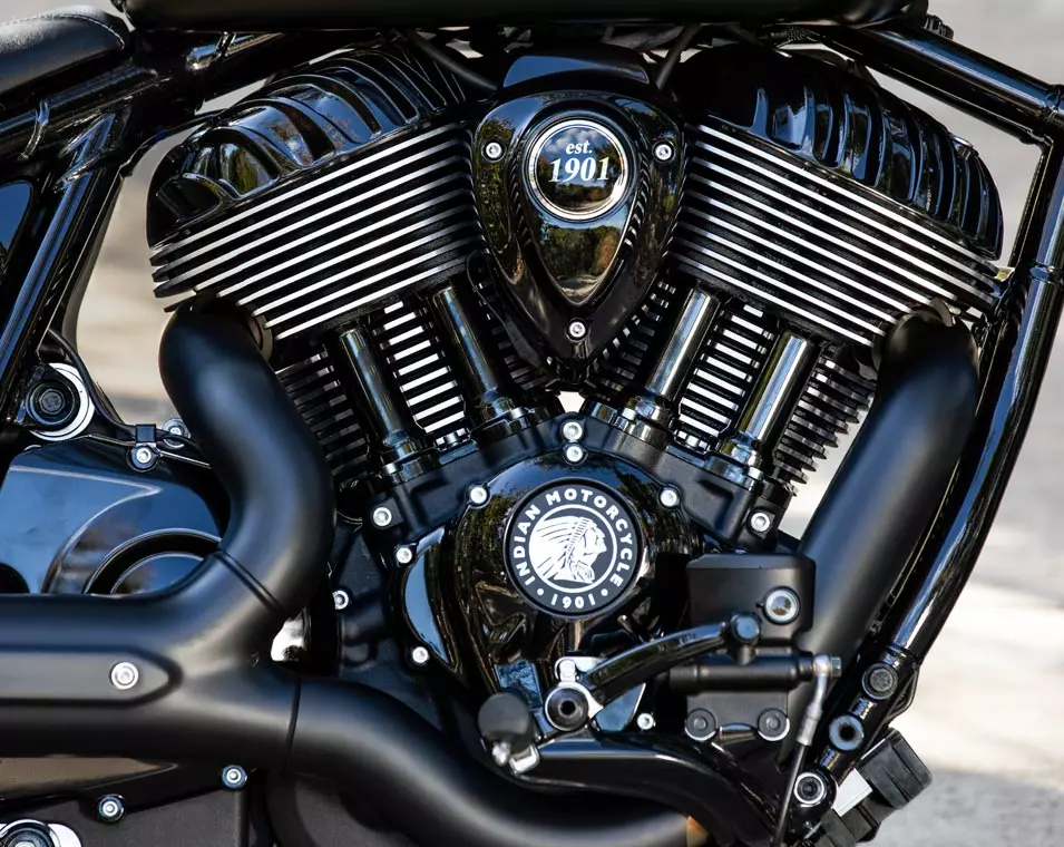 2024 Indian Chief Dark Horse THUNDERSTROKE 116