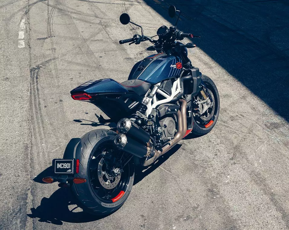 FTR 100% R carbon 2024 STILE INCONFONDIBILE