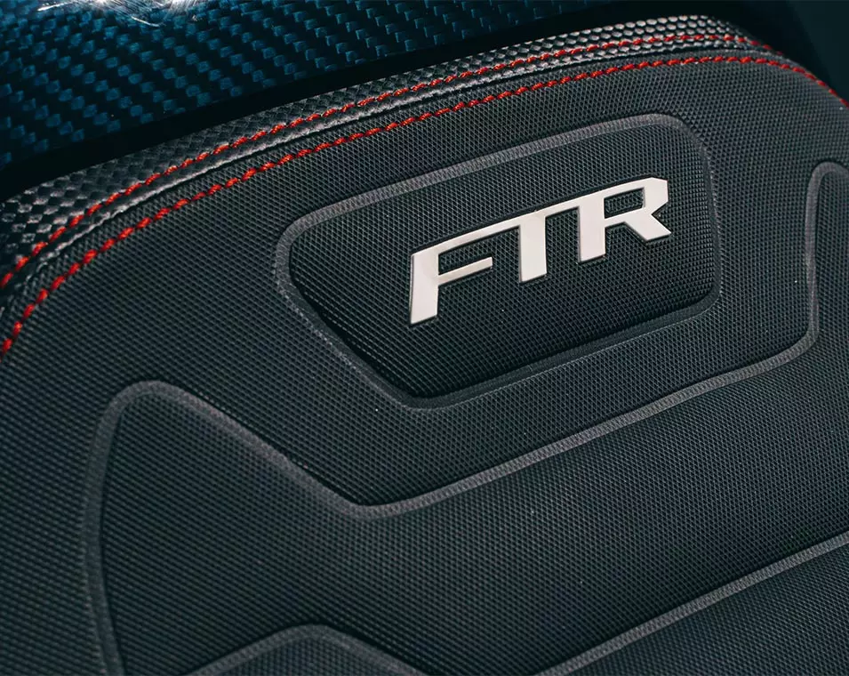 dettagli FTR x 100% R Carbon